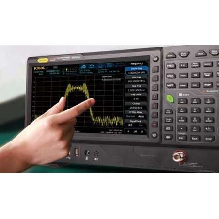RSA5032+B40+PA   Real-Time Spectrum Analyzer 3.2GHz, -165 dBm, -108 dBc/Hz